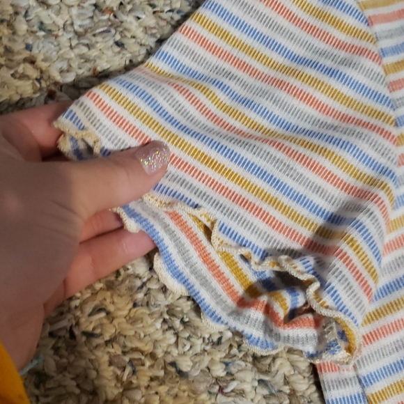 Colorful croptop - Picture 2 of 4